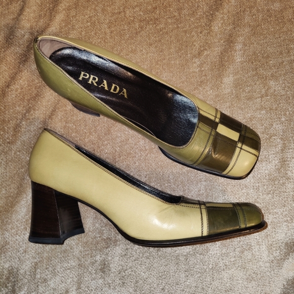 Vintage Prada Square Toe Color block Pumps, Size 39 US 8.5 - Picture 1 of 12